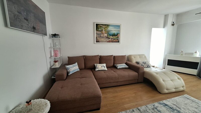 Piata Muncii, Iancului, apartament spatios 3 camere.